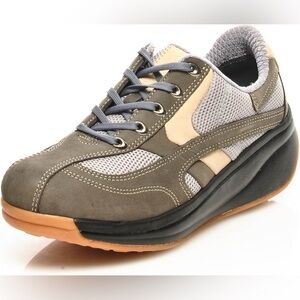 JOYA Women's Venezia Walking Shoe, Light Grey Leather Comfort Casual size 9.5